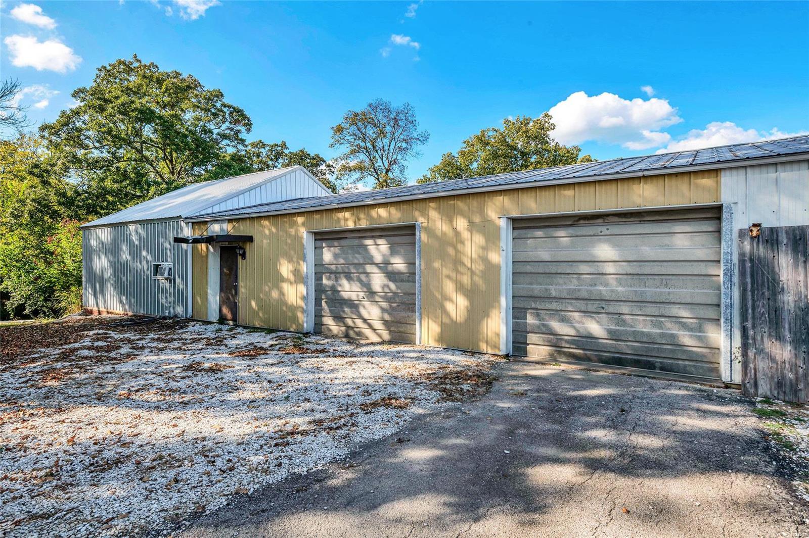 n/a - Commercial Sale