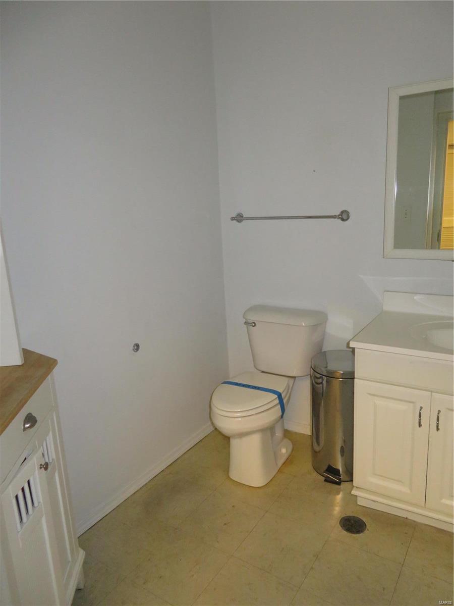 Prairie Du Pont Common Fields - Commercial Sale