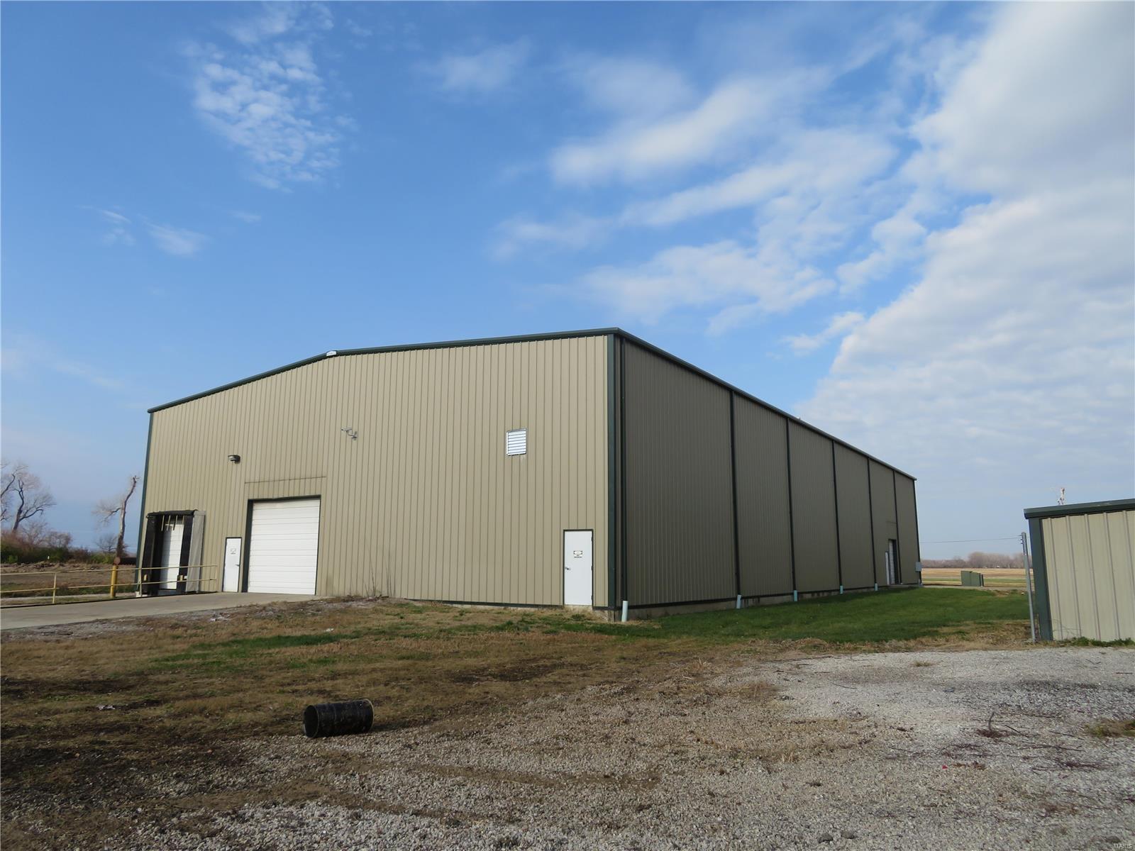 Prairie Du Pont Common Fields - Commercial Sale