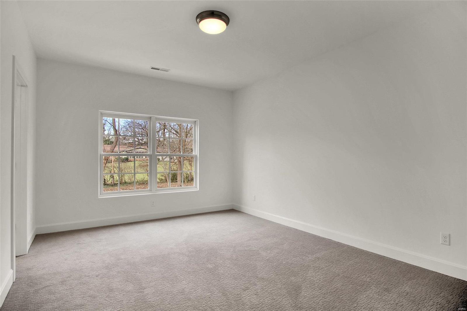 Berkley Manor 1 - Residential