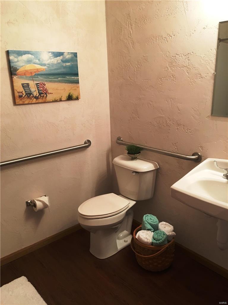 Not in a subdivision - Commercial Sale