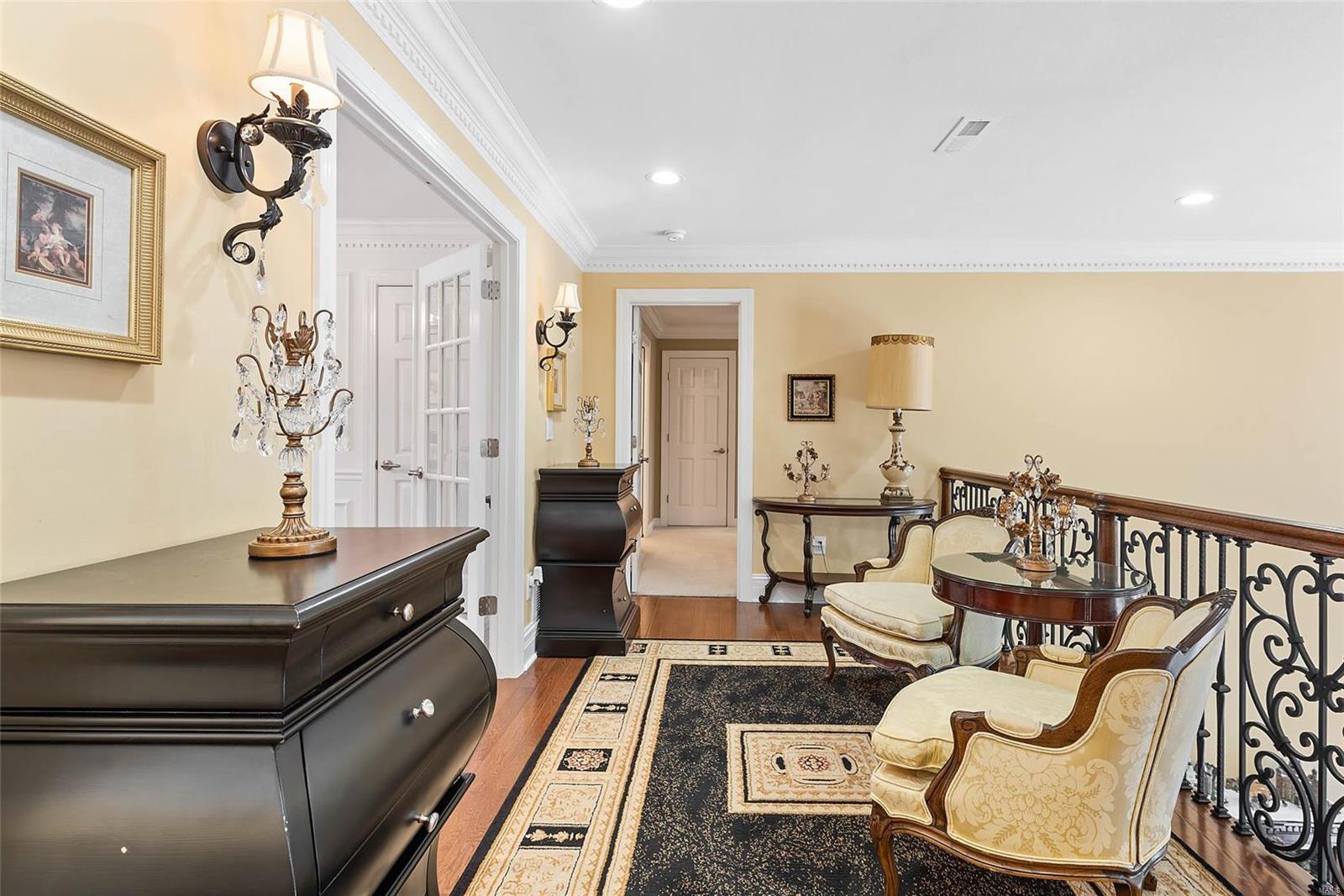 Country Club Hills - Residential