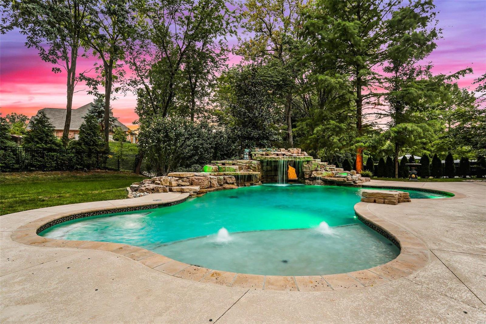 Country Club Hills - Residential
