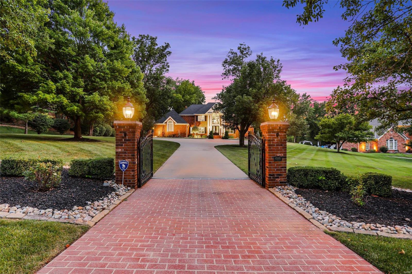 Country Club Hills - Residential