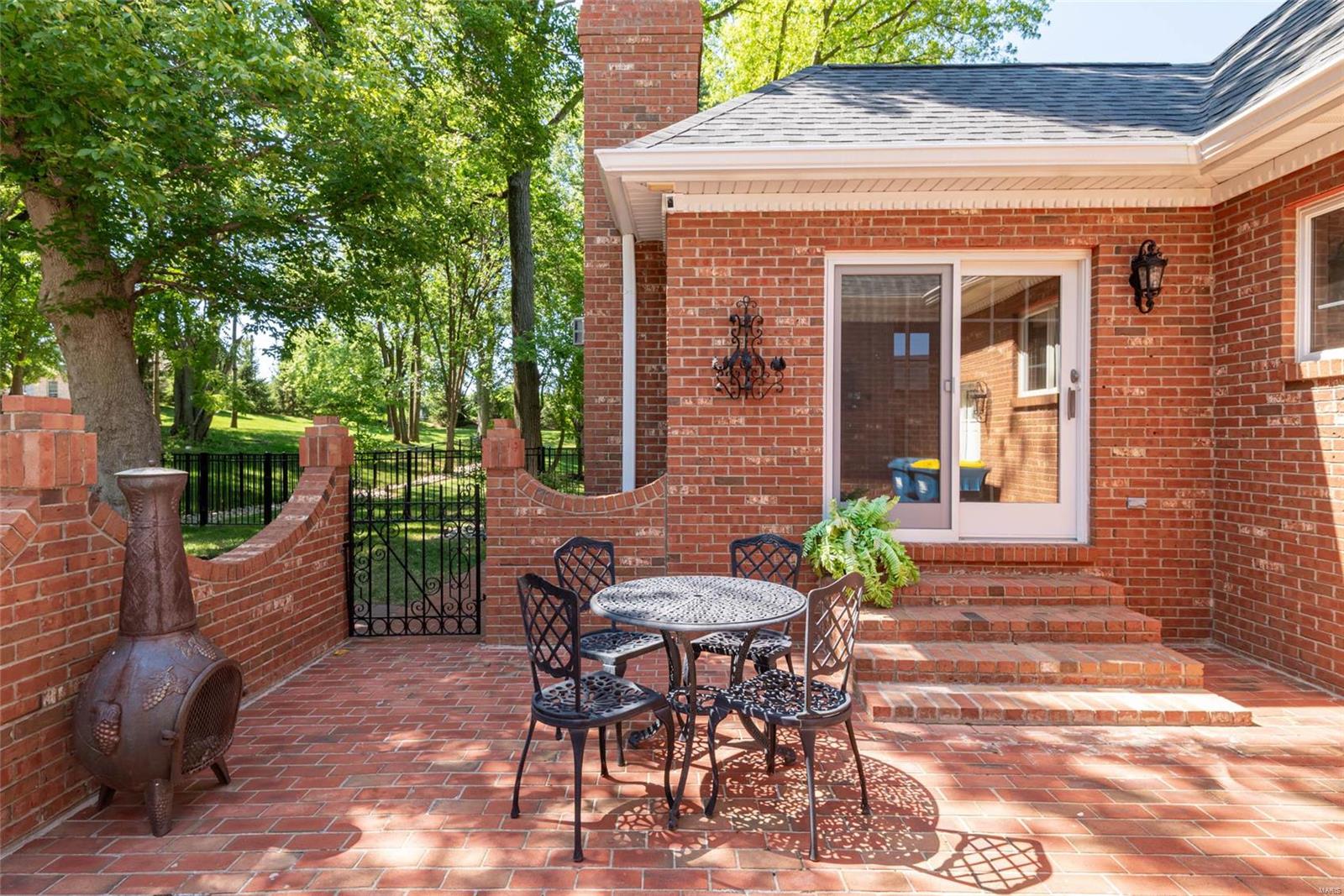 Country Club Hills - Residential