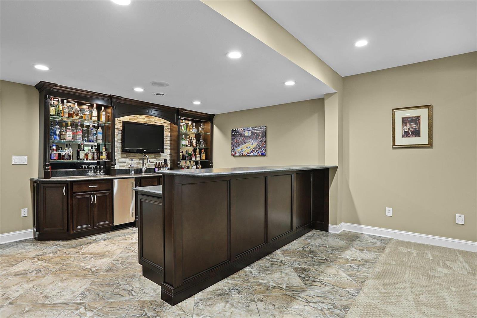 Country Club Hills - Residential