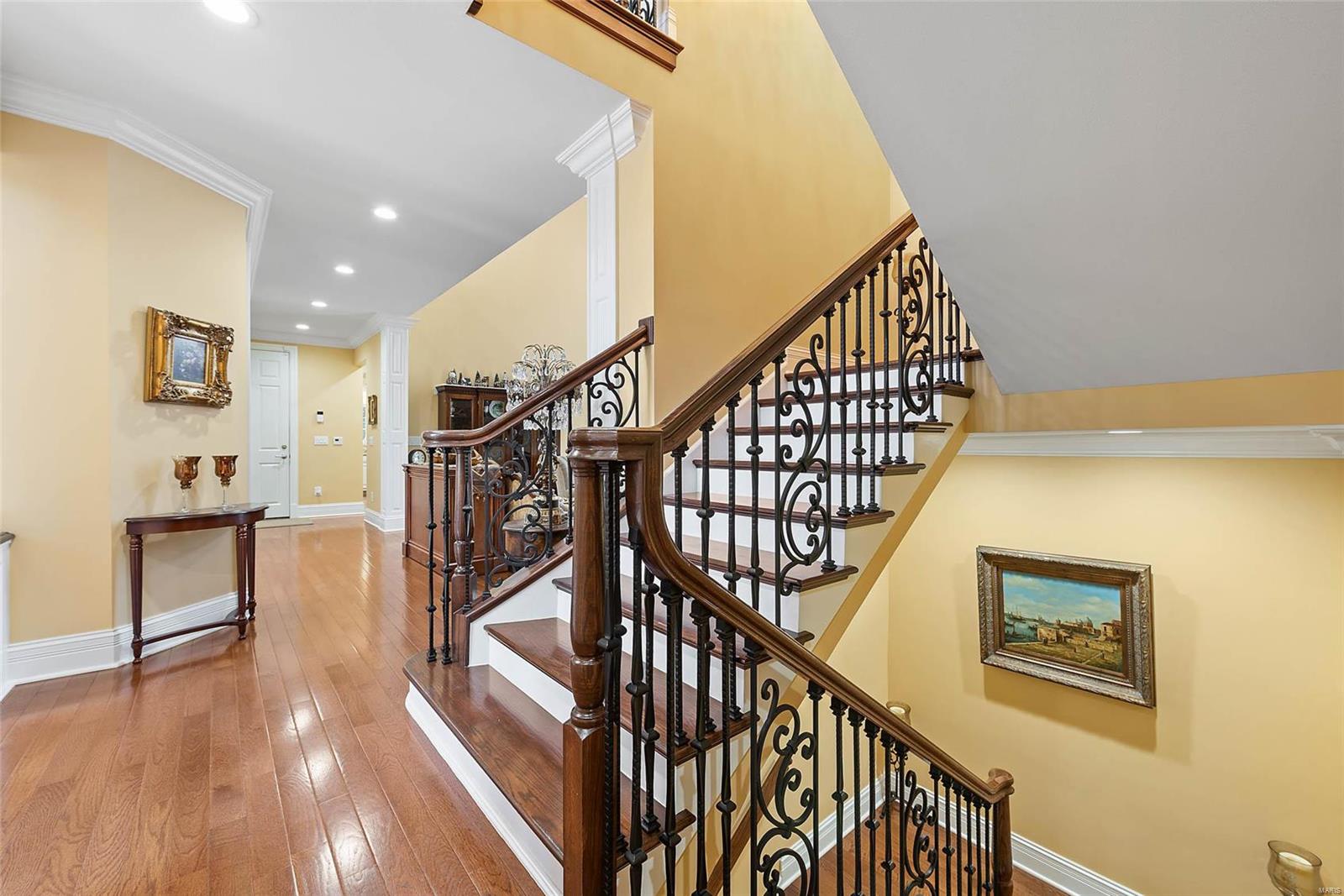 Country Club Hills - Residential