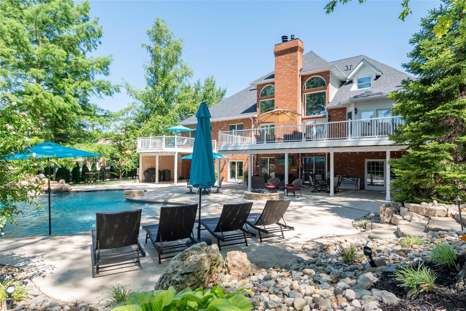 Country Club Hills - Residential