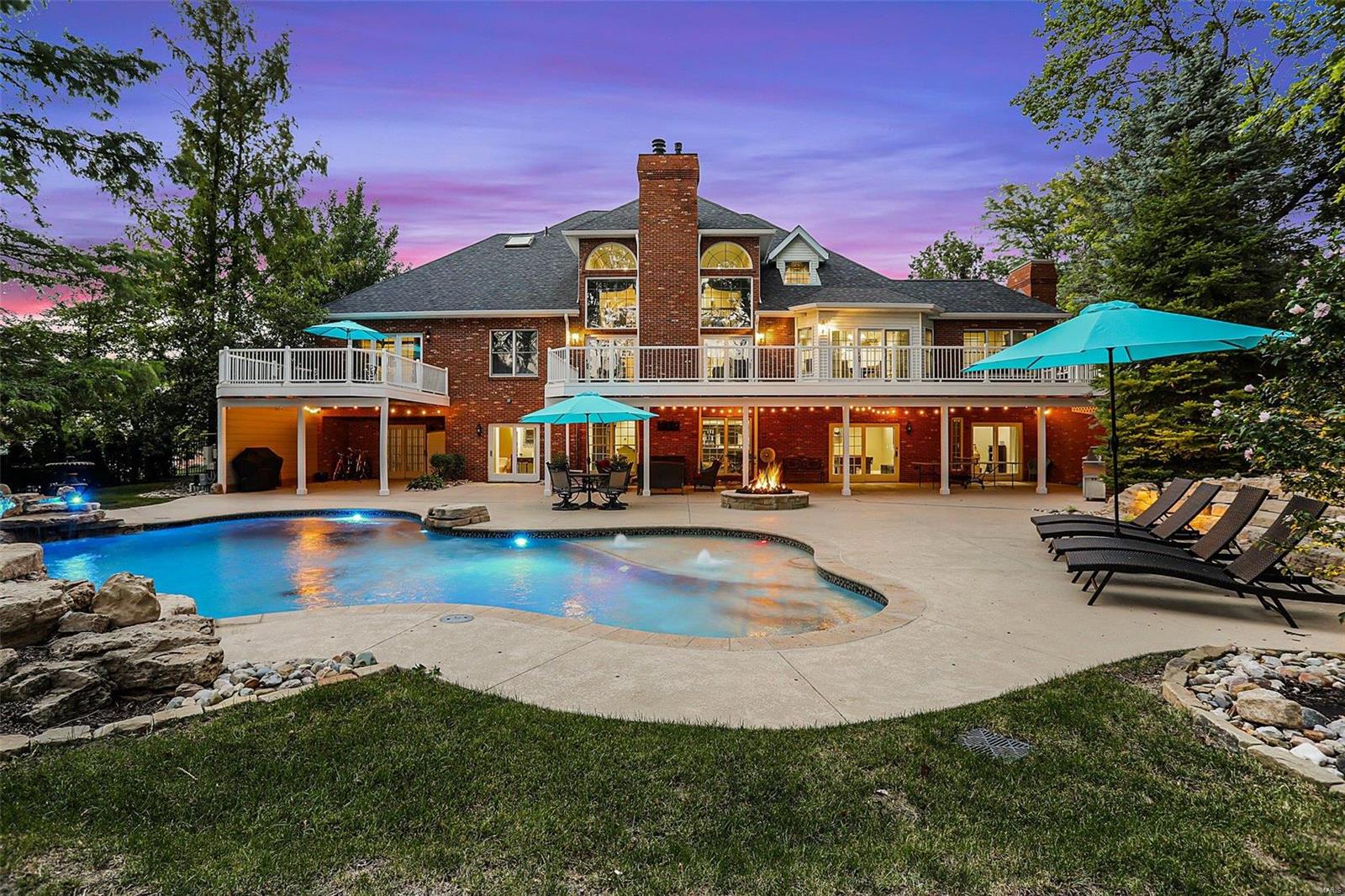 Country Club Hills - Residential