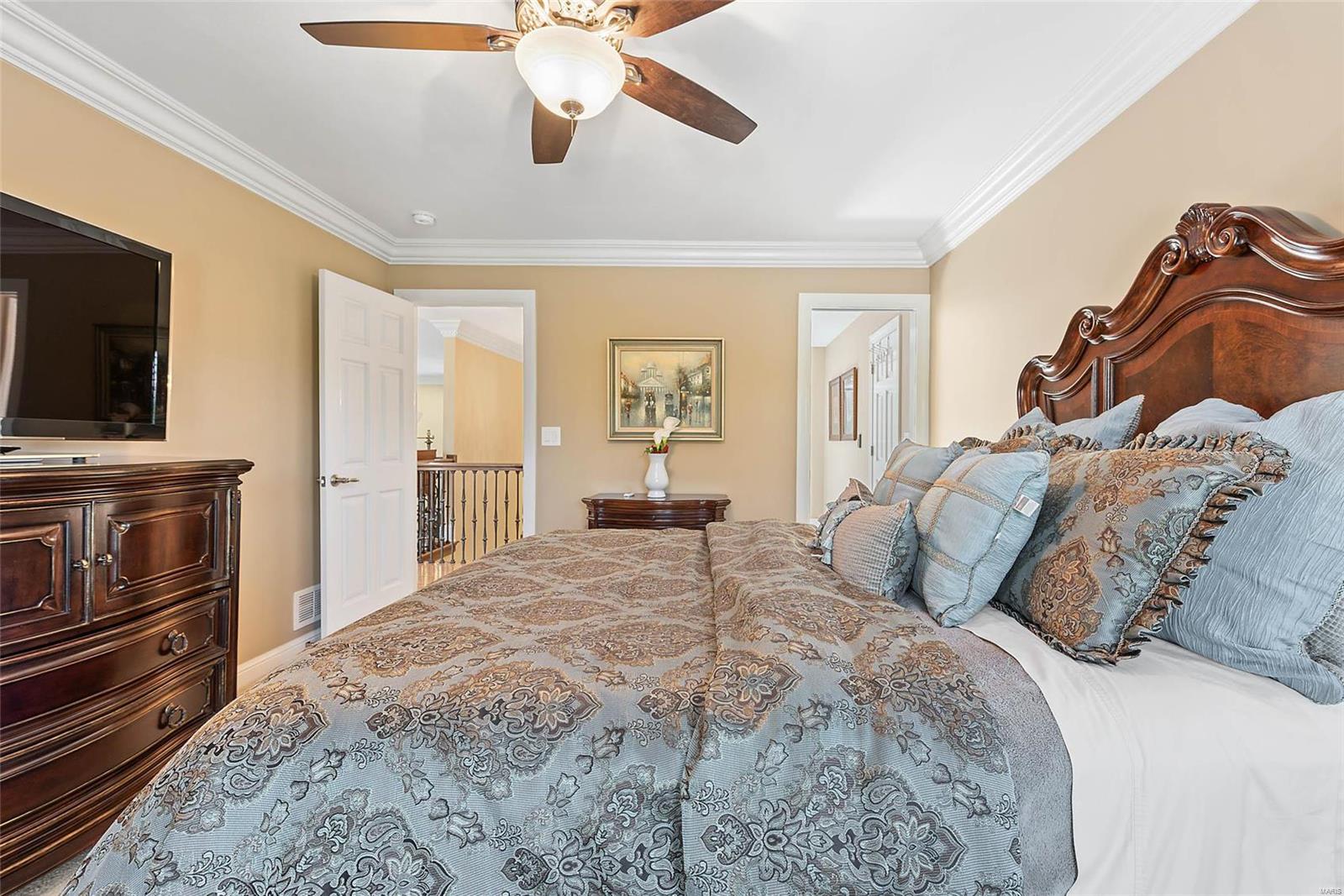 Country Club Hills - Residential