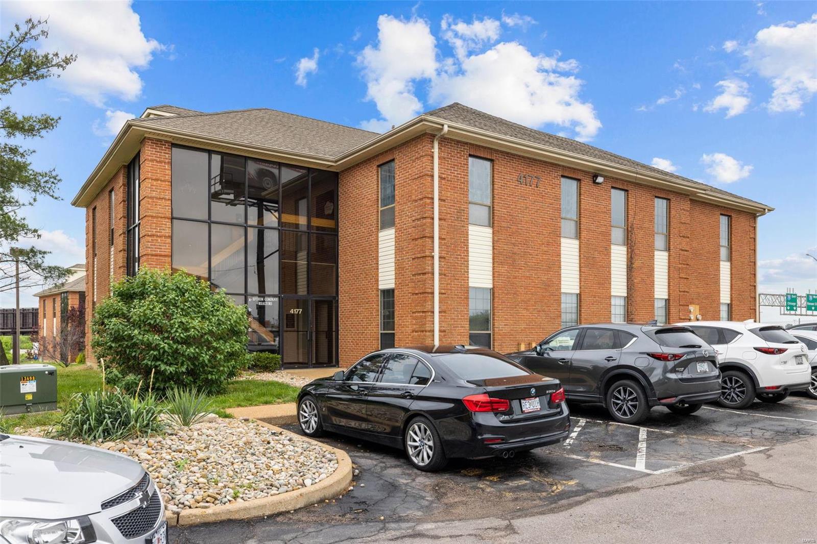 South Port Office Park - Commercial Sale