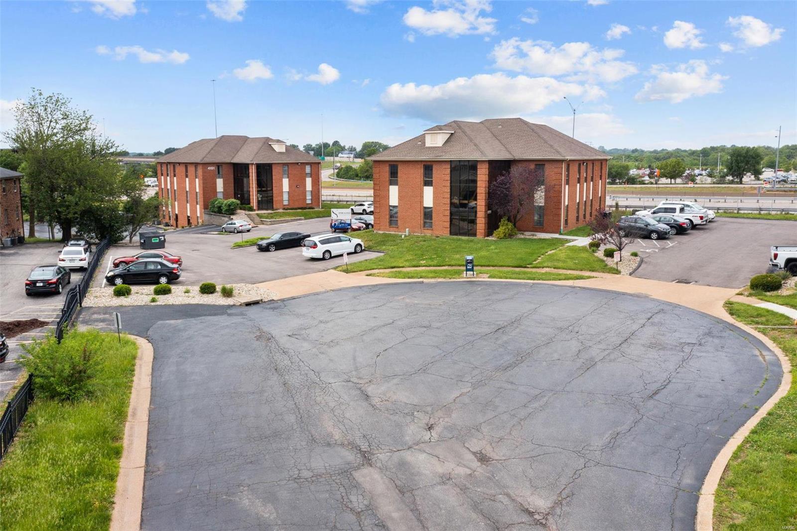 South Port Office Park - Commercial Sale