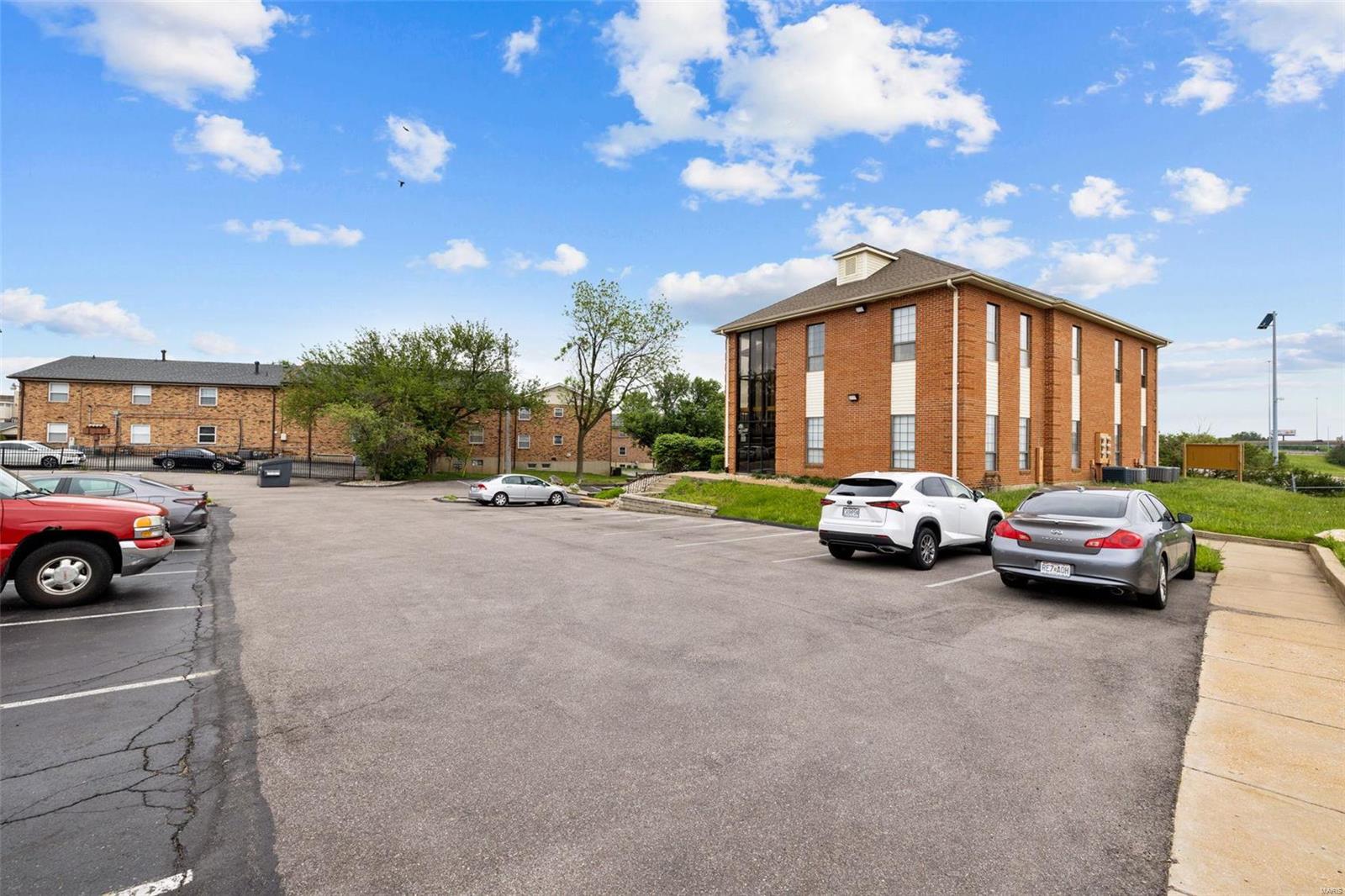 South Port Office Park - Commercial Sale