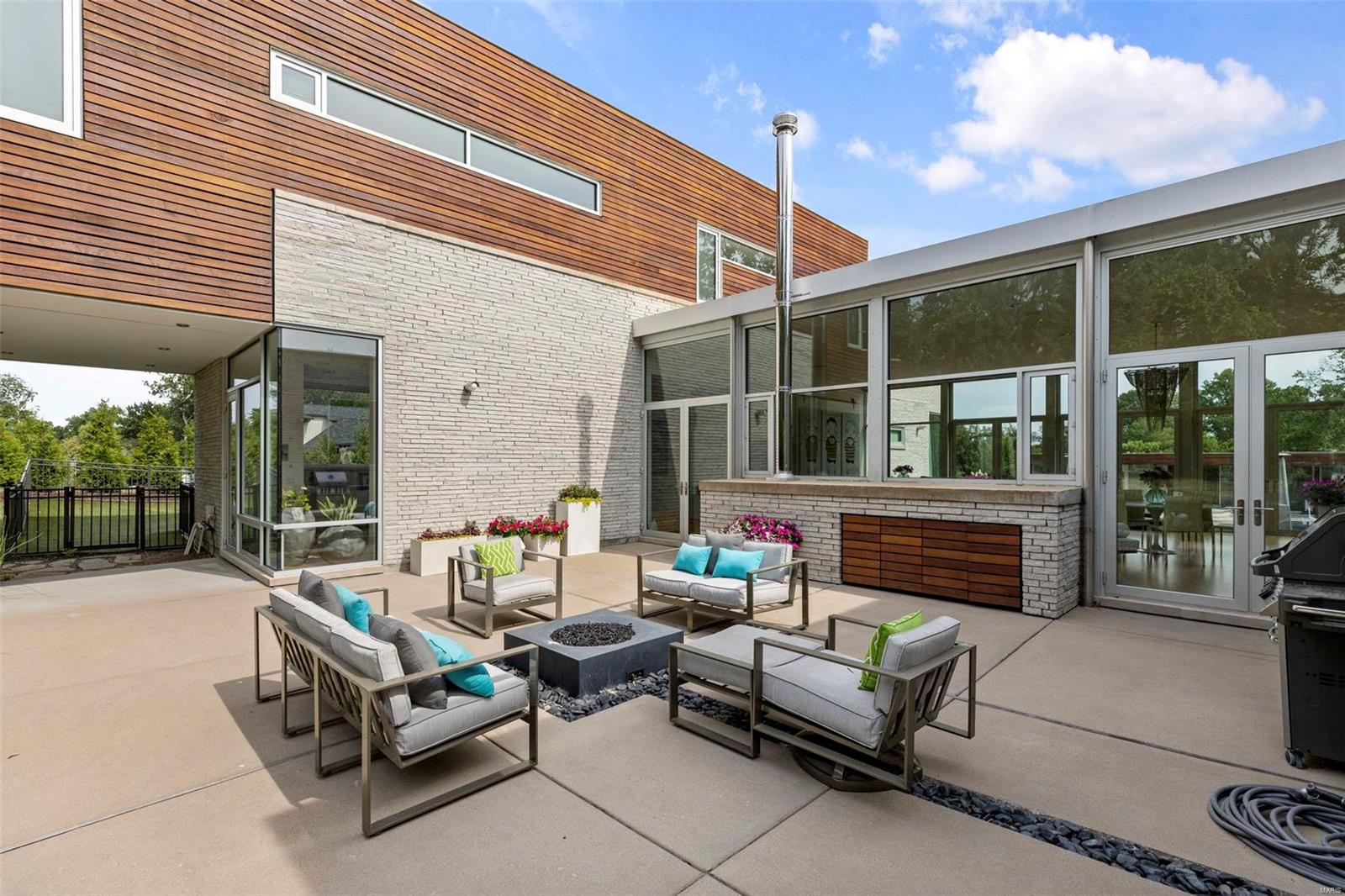 Ladue - Residential