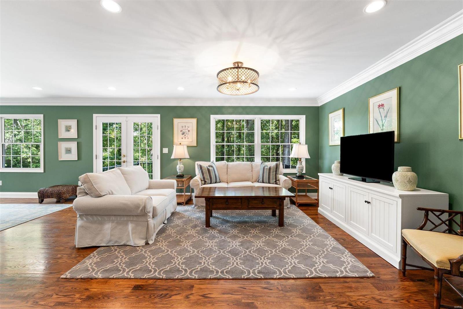 Twin Creek Road 2 - Residential
