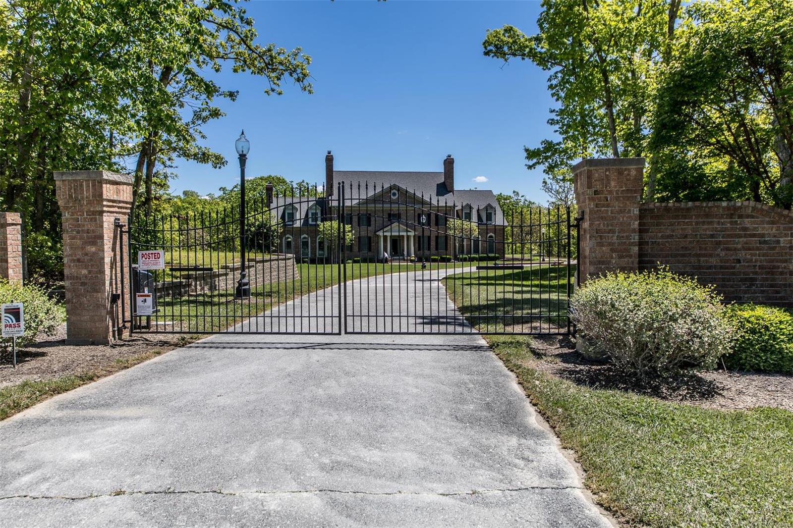 Country Estate - Residential