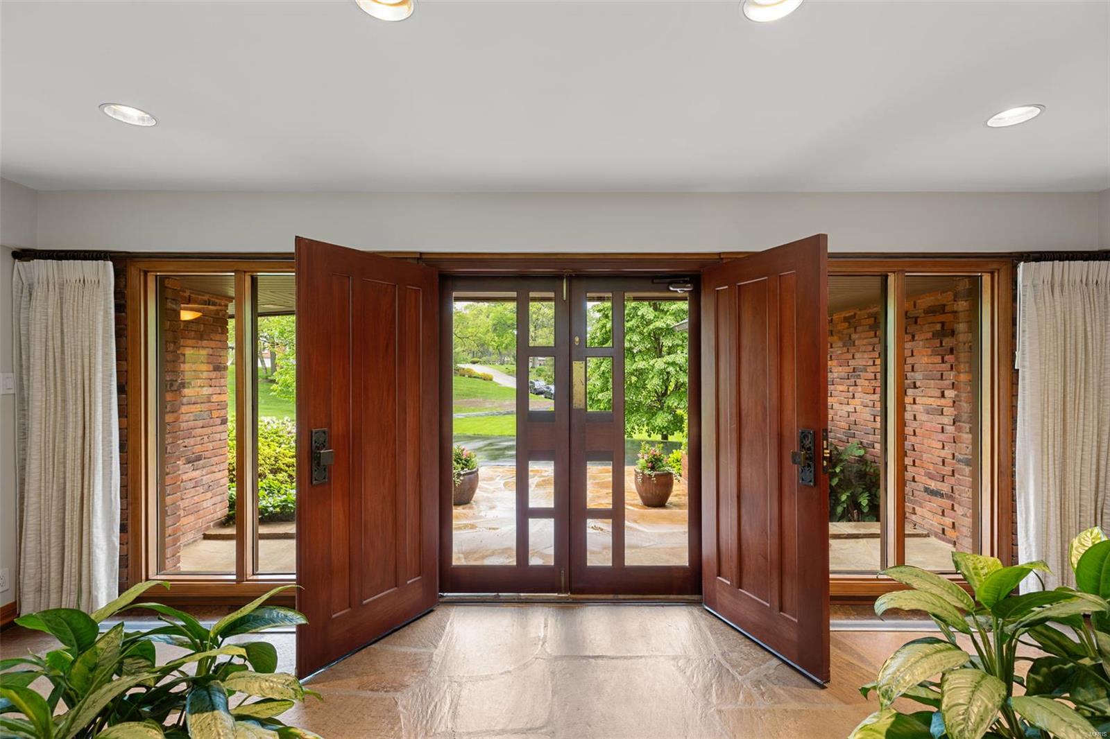 Country Estates Place - Residential