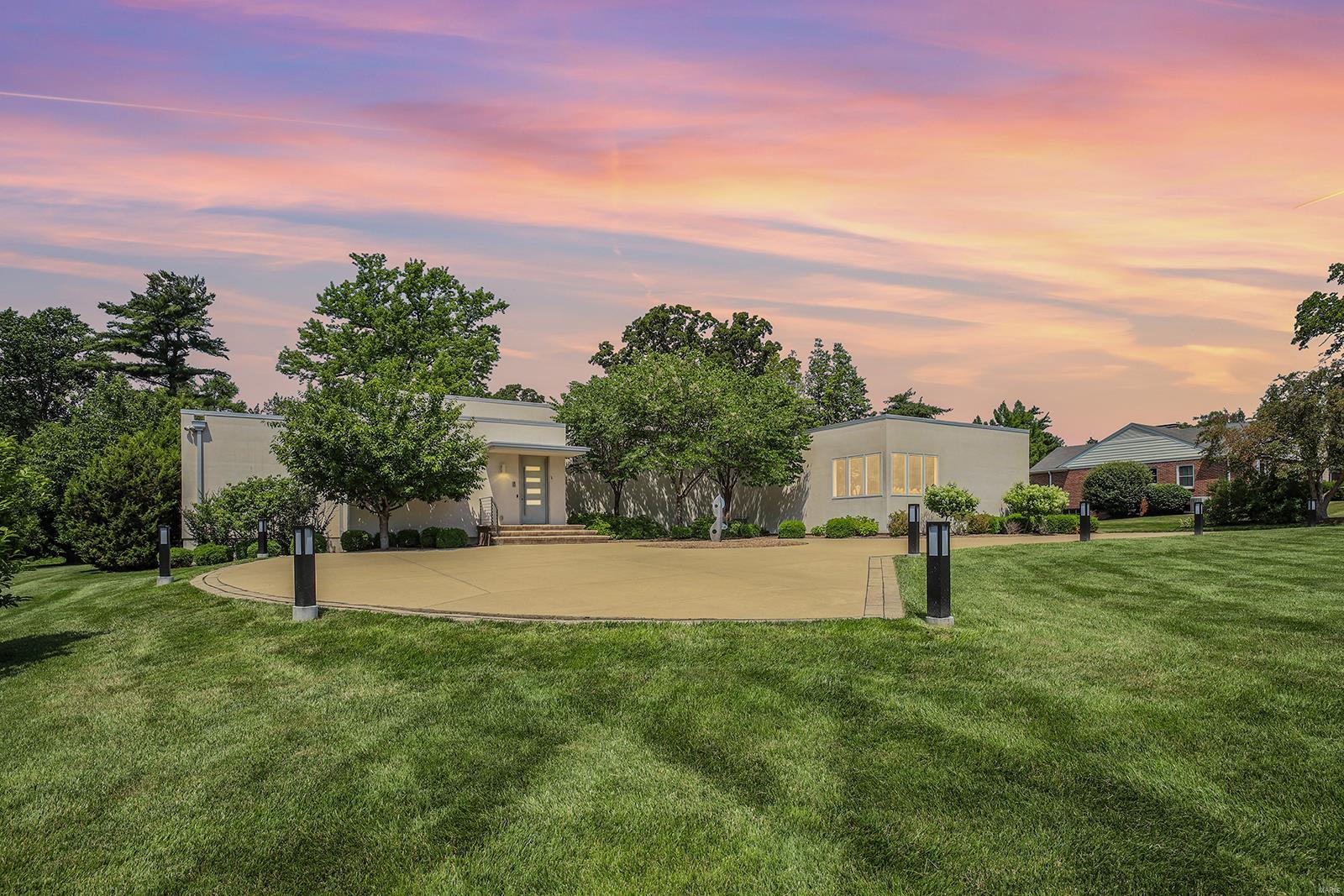 Miami Beach and Hollywood Hills meet in St. Louis! Here is your opportunity to own a one-of-a-kind custom built Ranch home, situated on a beautiful 1.03-acre lot in the heart of Creve Coeur – Top Rate Ladue Schools. From the moment you walk through the custom art deco front door, into the Entry Foyer, you won’t be able to stop saying “Wow”. This 3 Bedroom, 3 full Bath home with almost 3,100 square feet of living space, will make you speechless. The entire interior perimeter of the Main Floor has windows and sliding doors that look directly into the completely private courtyard, with a huge patio and beautiful flower gardens. Other features include a multi-zoned geo-thermal system, alarm and irrigation systems, remote-controlled blinds, awnings covering the entire patio and awnings covering the gardens, recessed lighting throughout, an oversized 3-car garage, professionally finished with epoxy speckled floor, and an oversized circular driveway - just to name a few! Additional Rooms: Mud Room