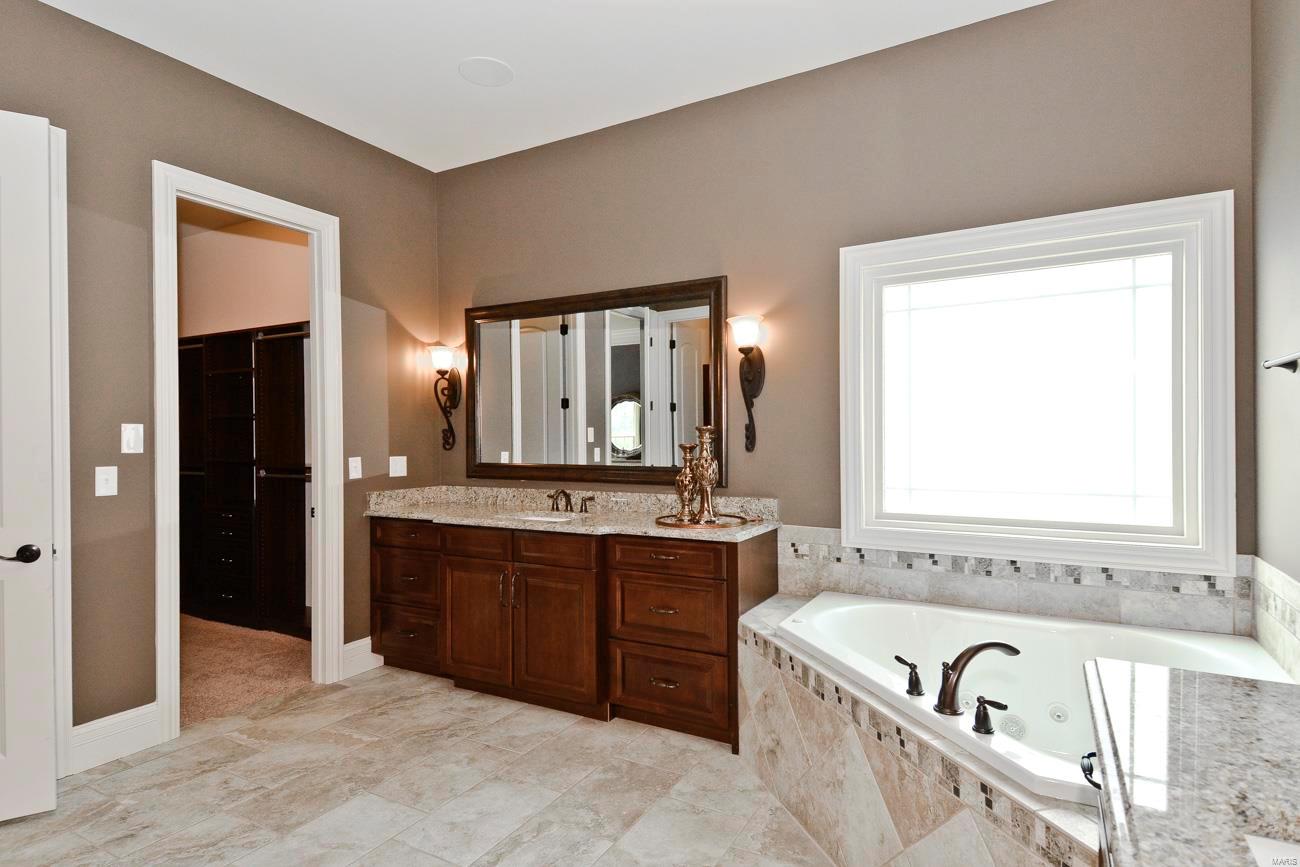 Arbors At Kehrs Mill - Residential