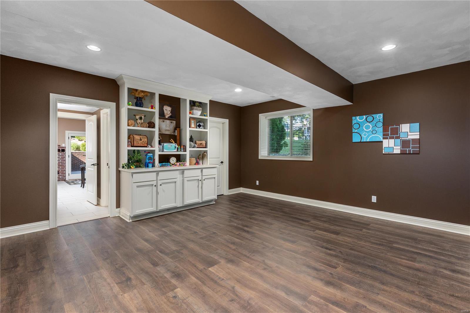 Sunset Hills Estate - Residential