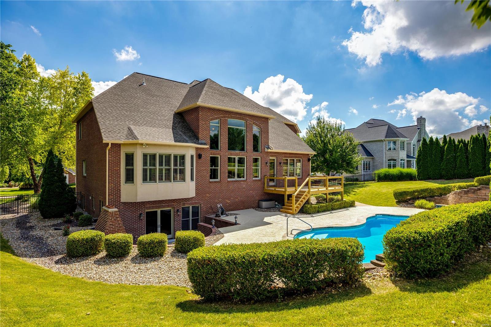 Sunset Hills Estate - Residential