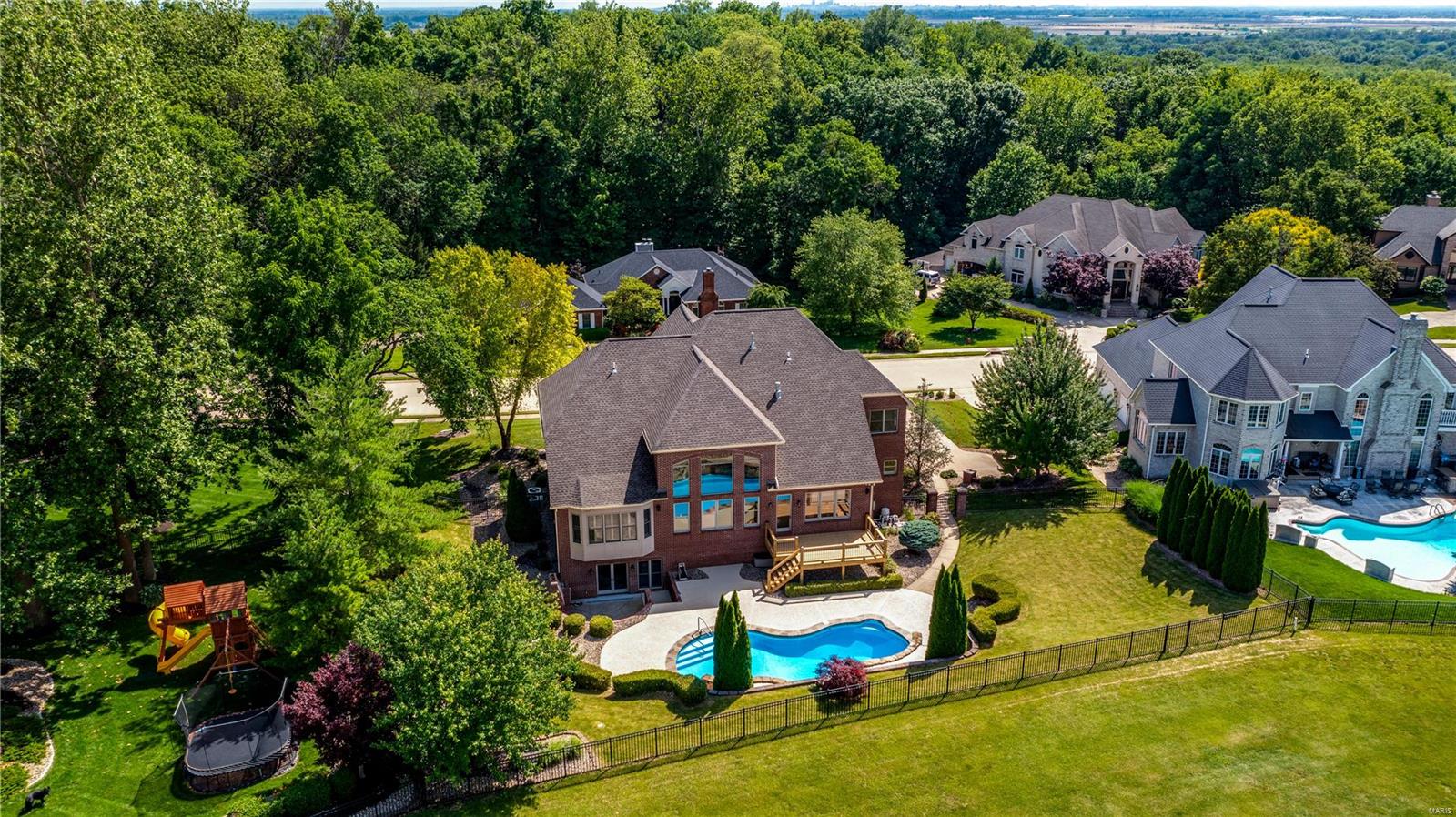 Sunset Hills Estate - Residential