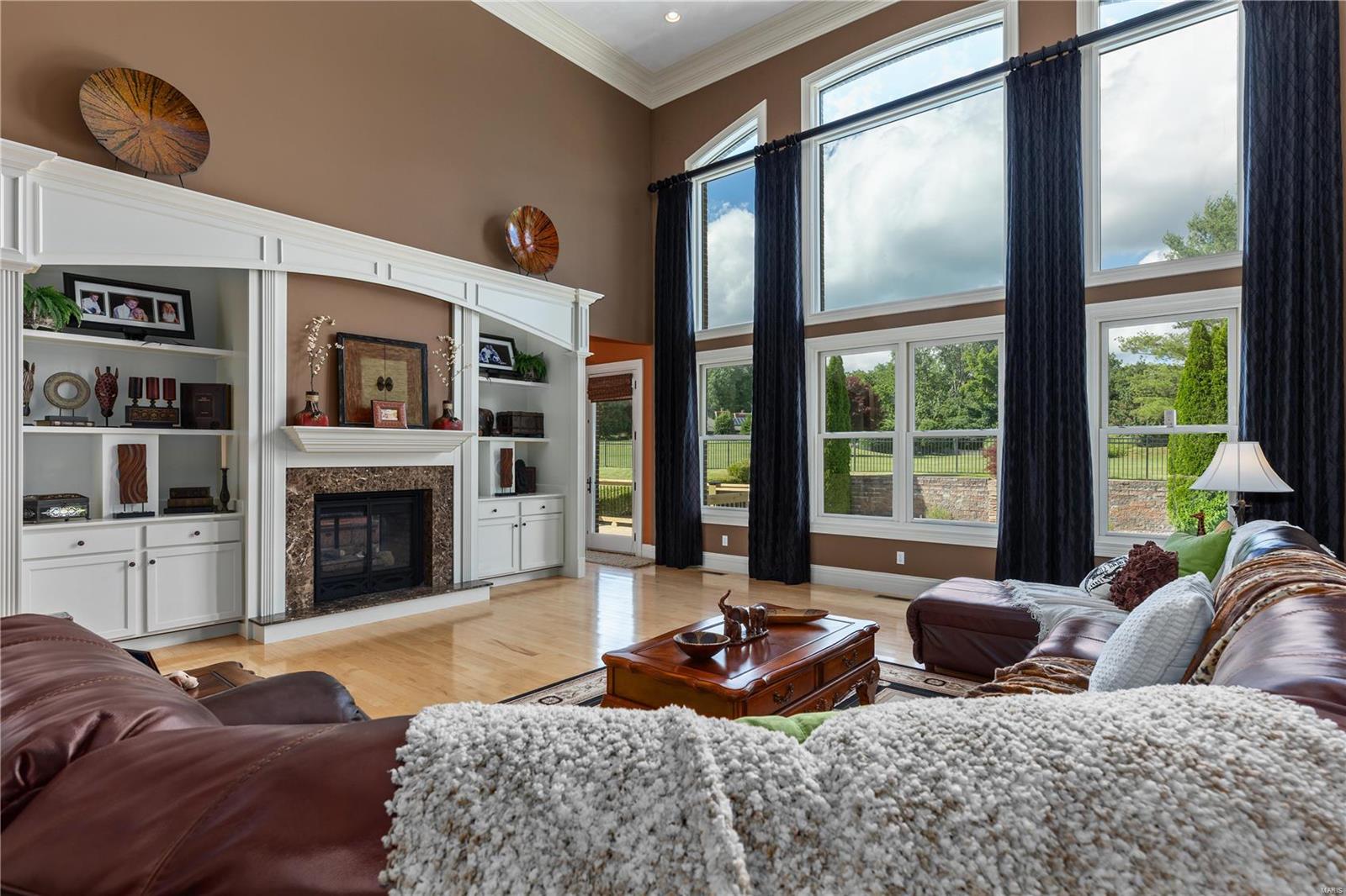 Sunset Hills Estate - Residential