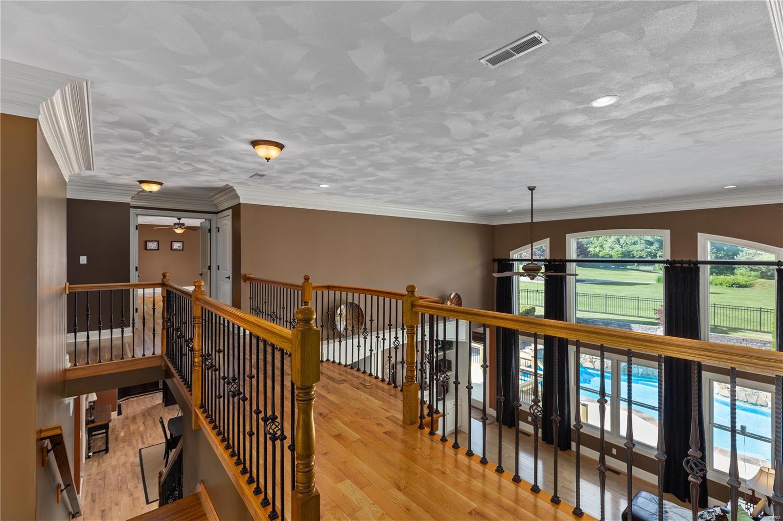 Sunset Hills Estate - Residential