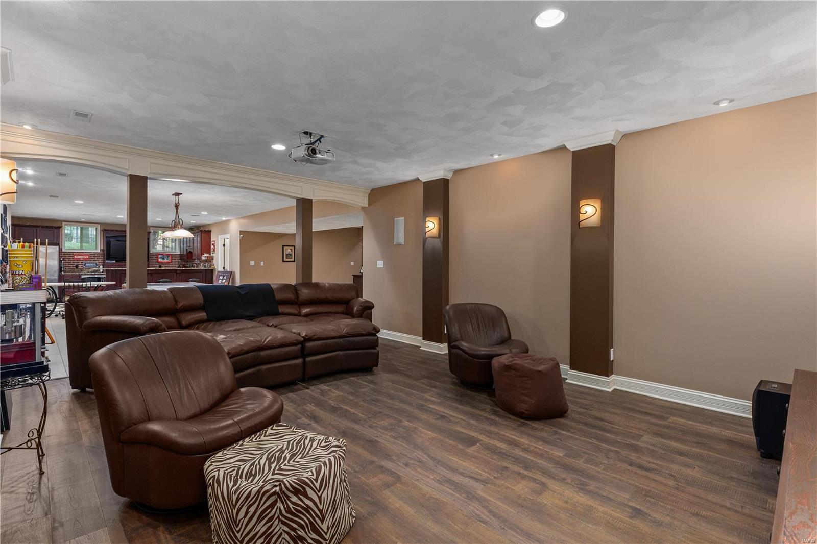 Sunset Hills Estate - Residential