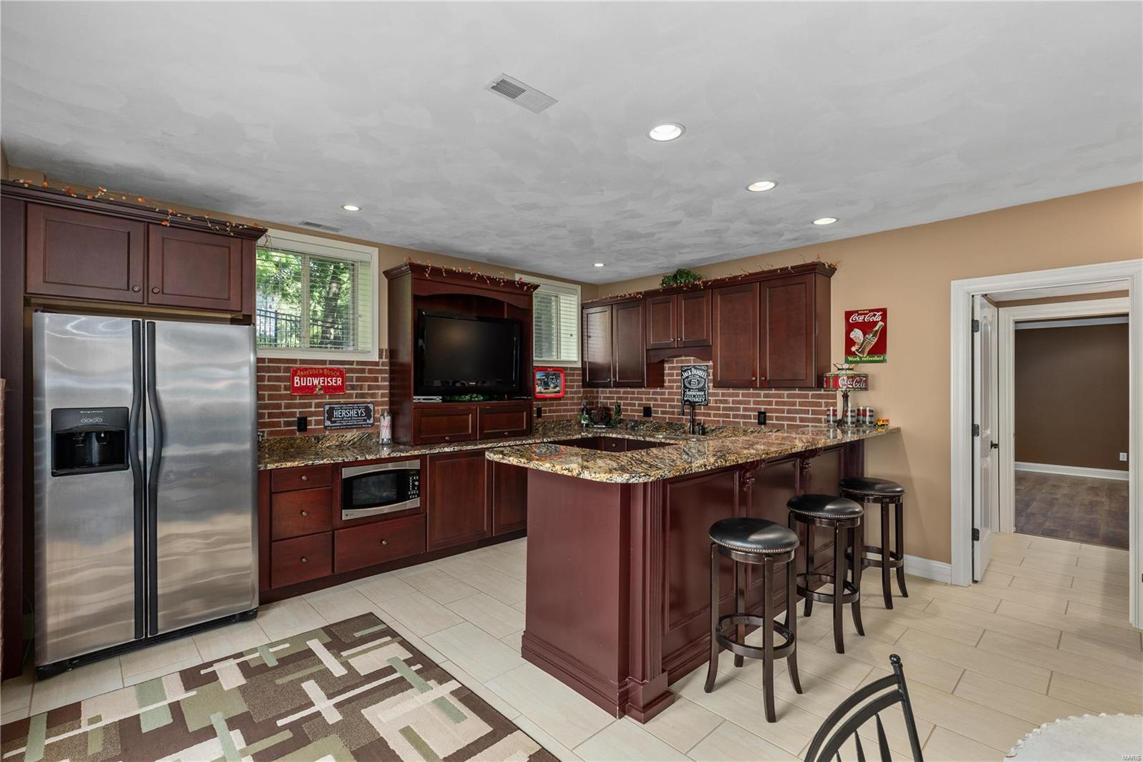 Sunset Hills Estate - Residential