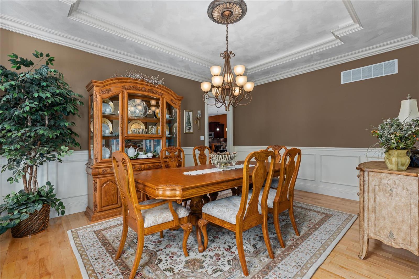 Sunset Hills Estate - Residential