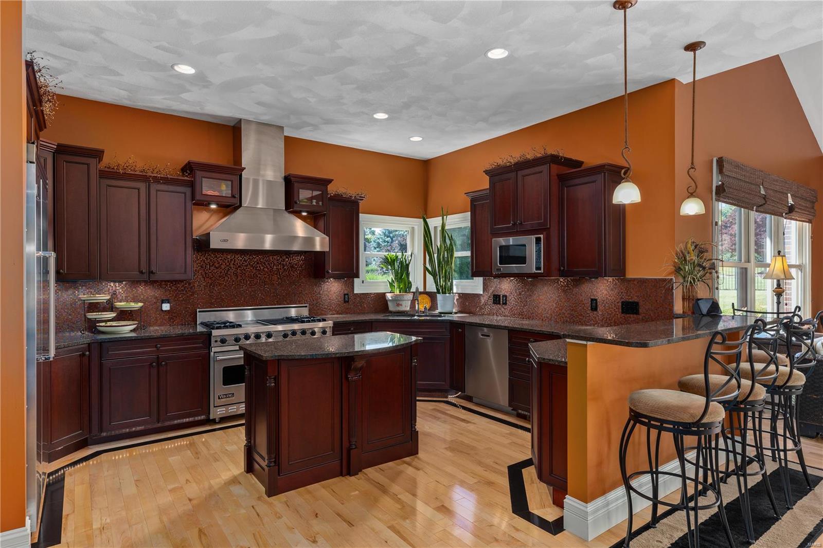 Sunset Hills Estate - Residential