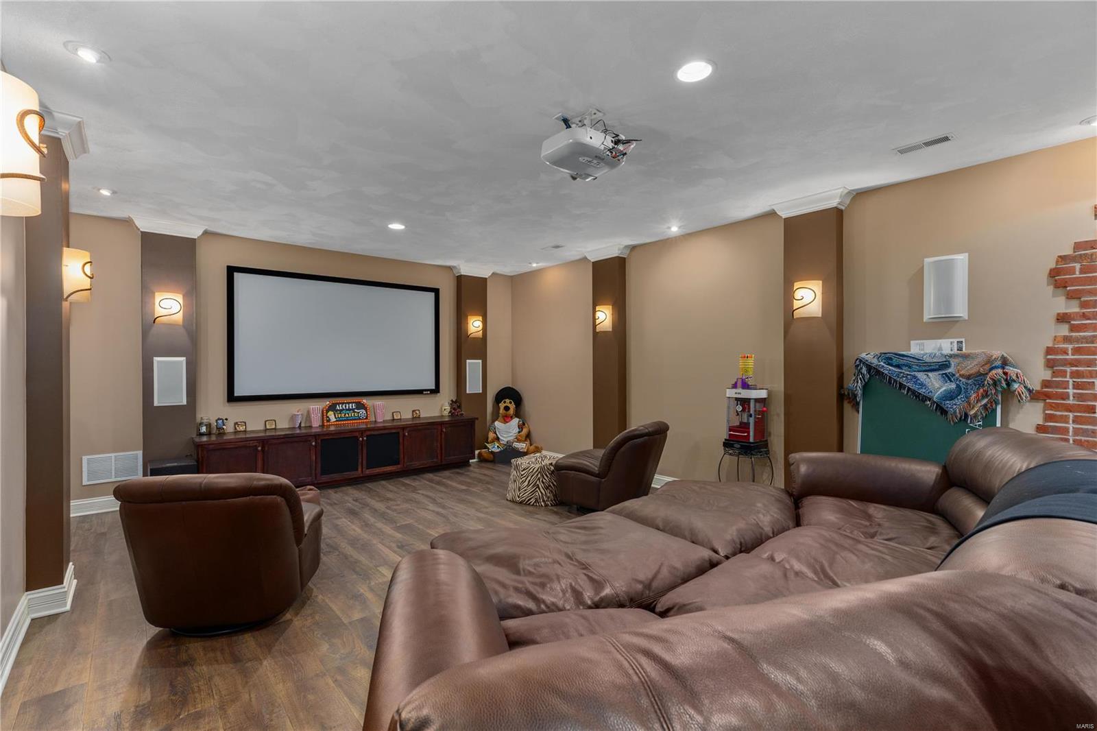 Sunset Hills Estate - Residential