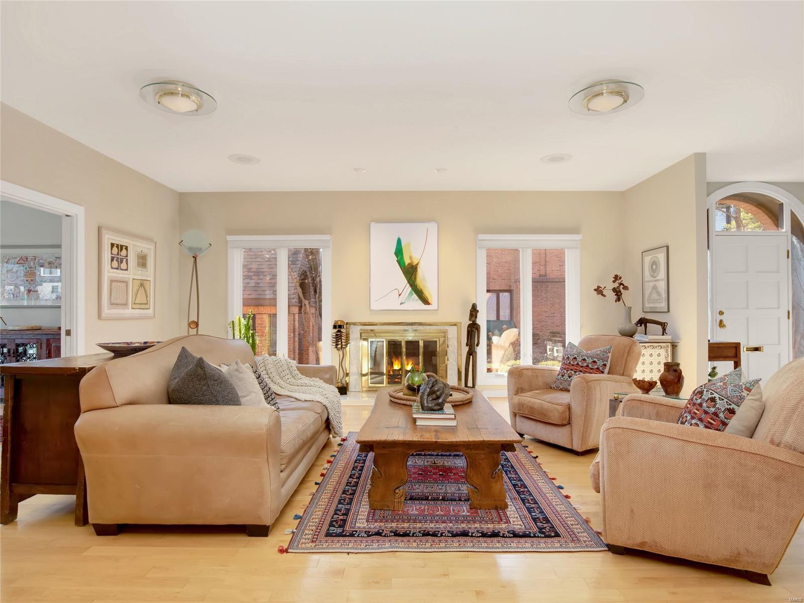 Central Pointe Condo - Residential