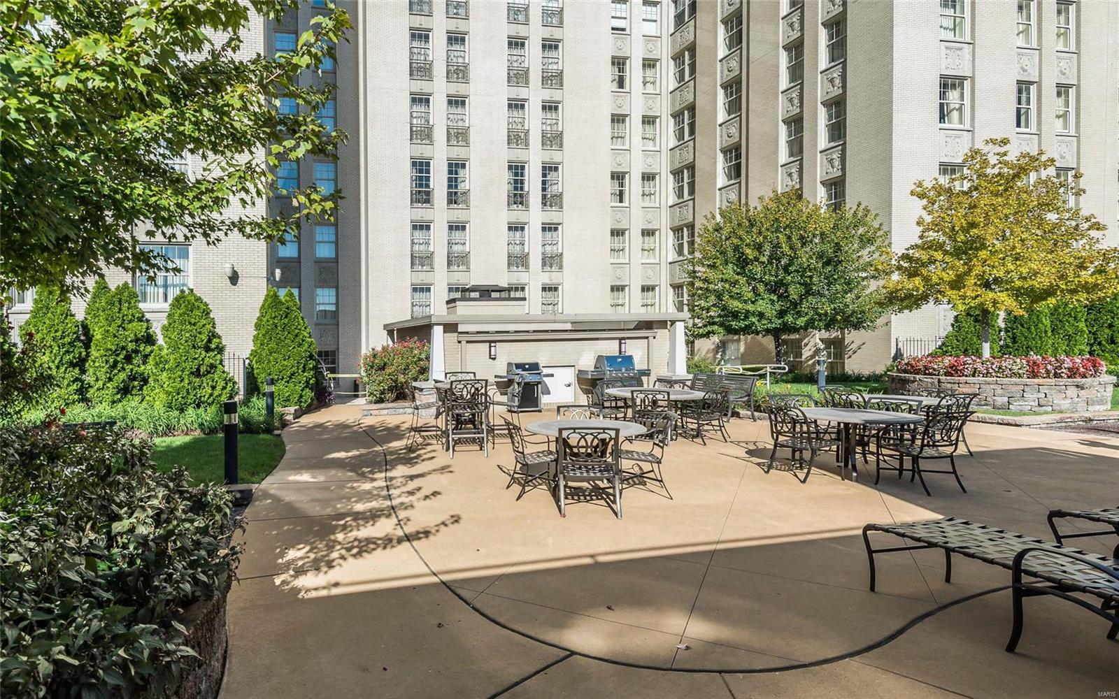 Residences at Park Plaza - Residential