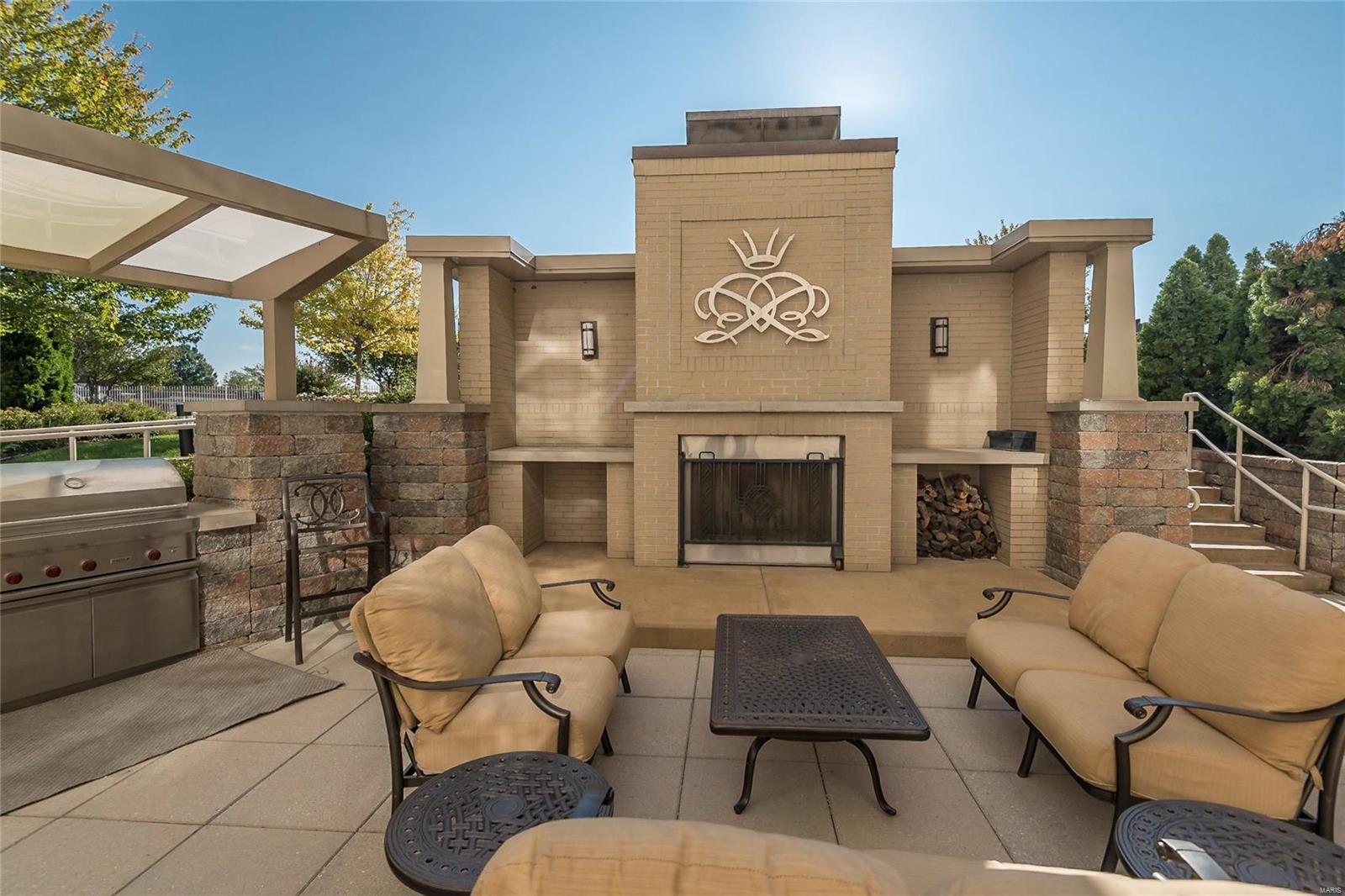 Residences at Park Plaza - Residential