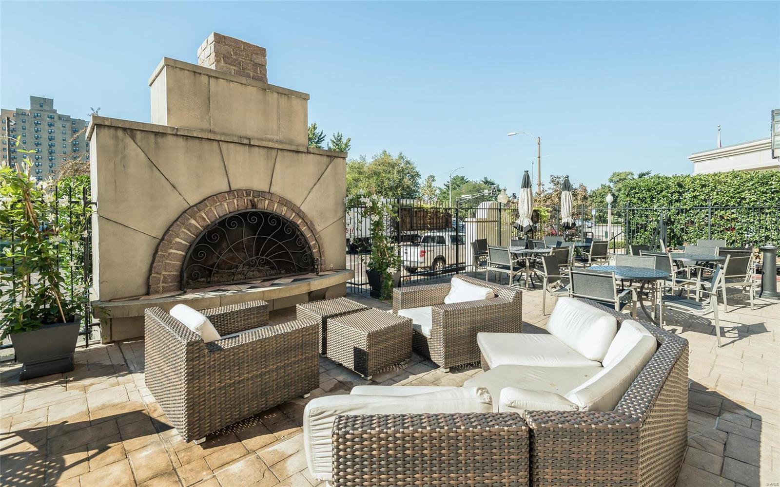 Residences at Park Plaza - Residential