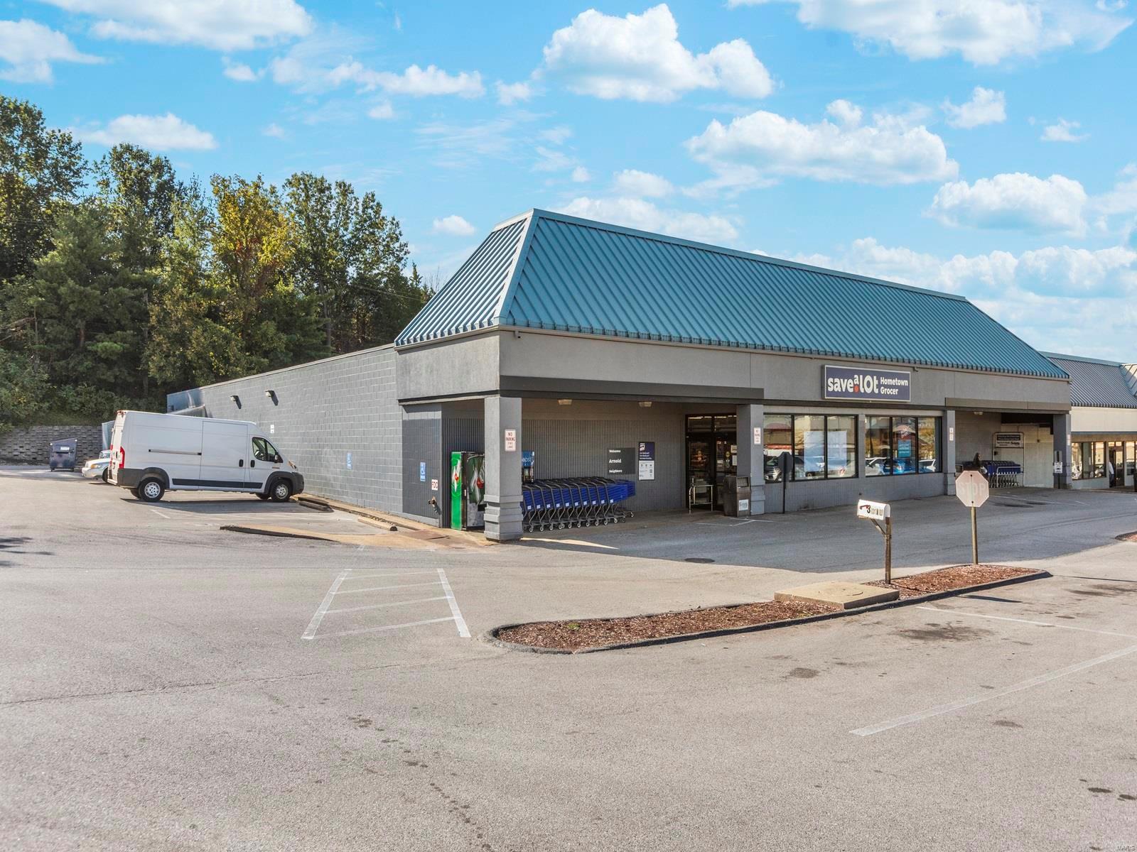 Richardson Square 03 - Commercial Sale