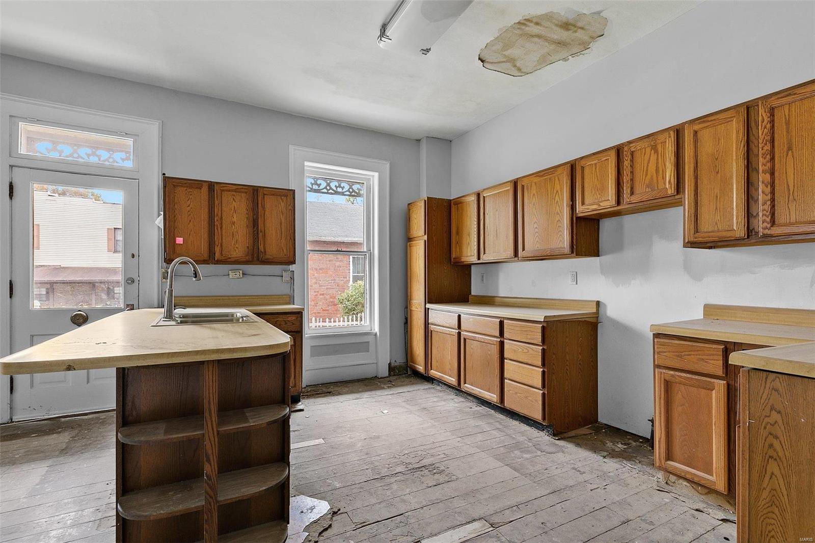 Meyers 2nd Add - Residential