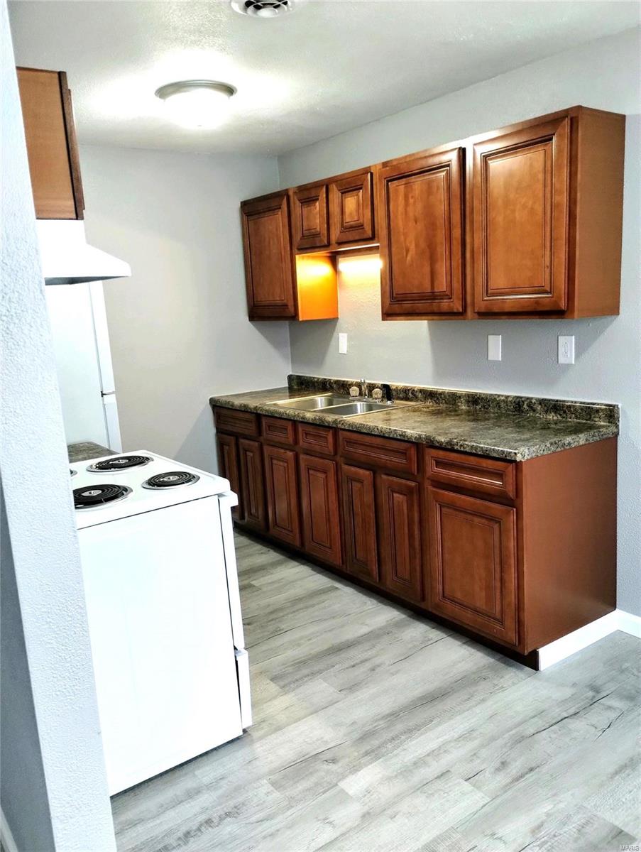 9th st - Residential Income