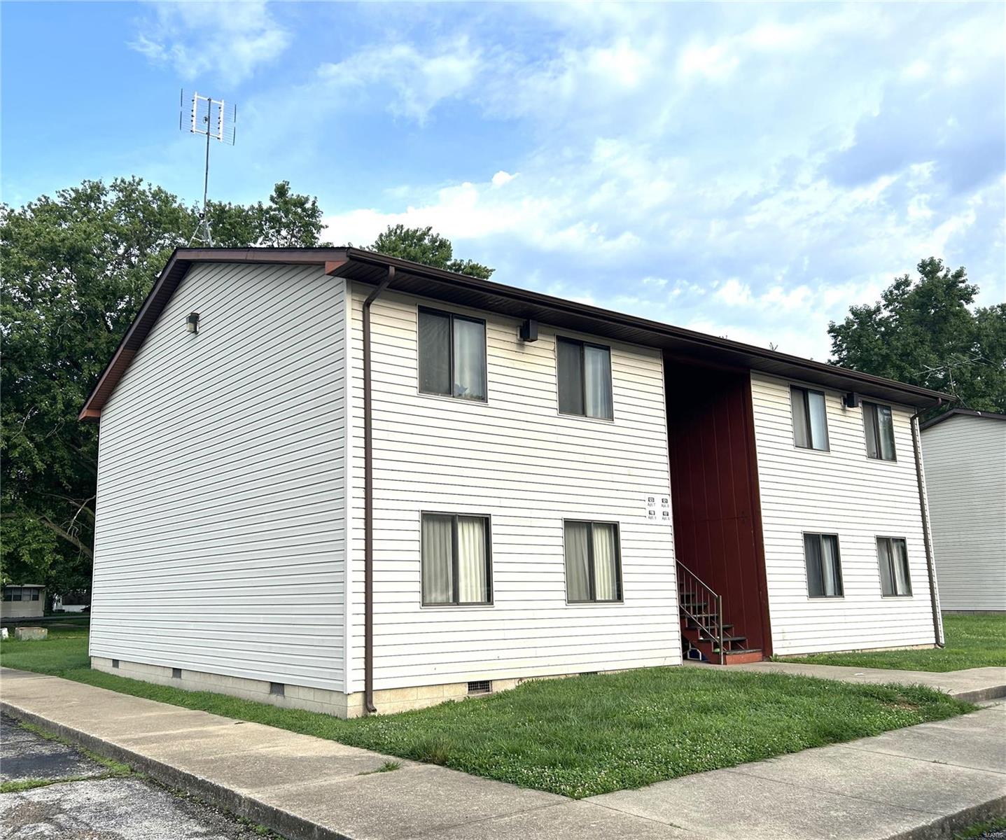 9th st - Residential Income