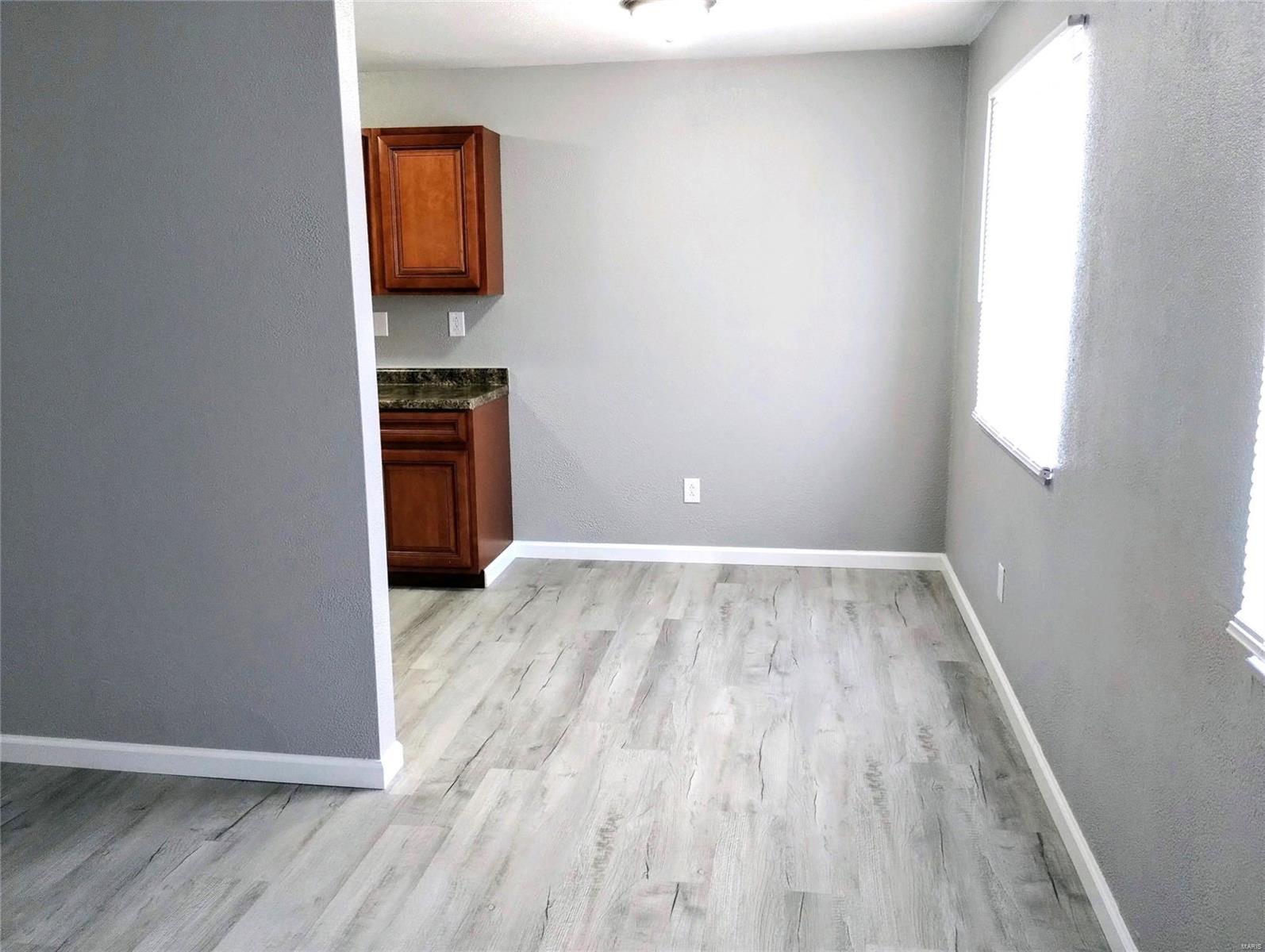 9th st - Residential Income