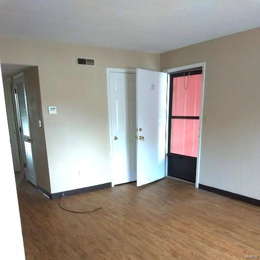 9th st - Residential Income