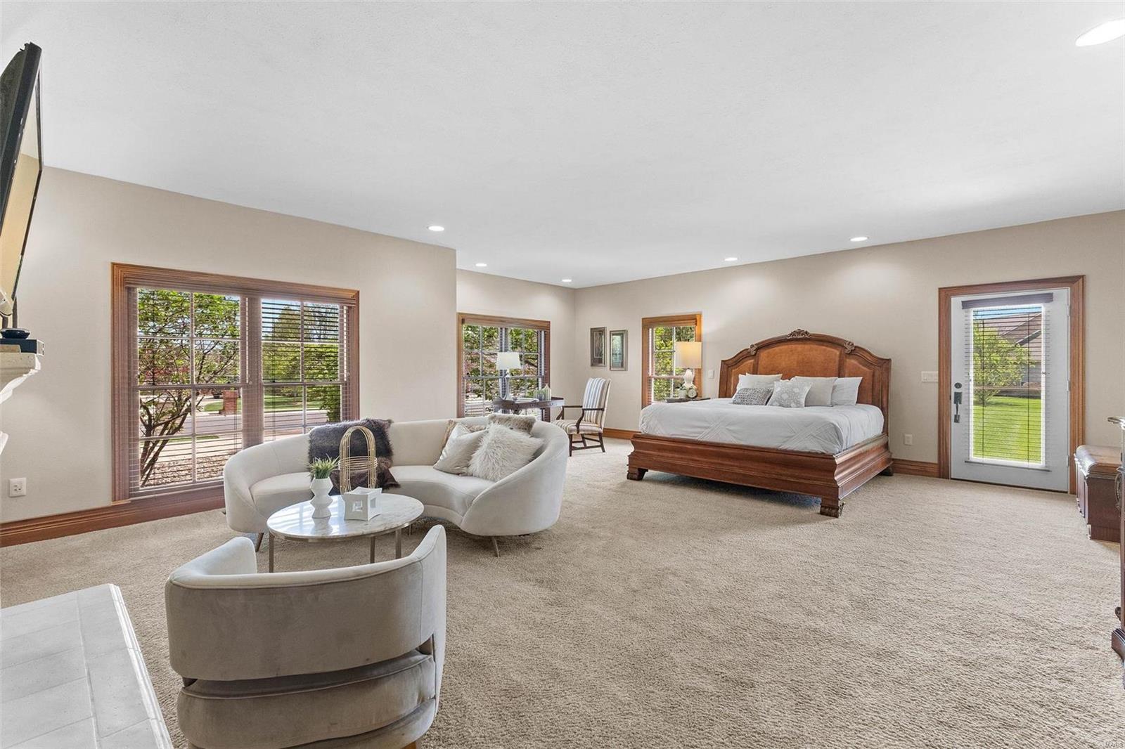 Crown Point - Residential