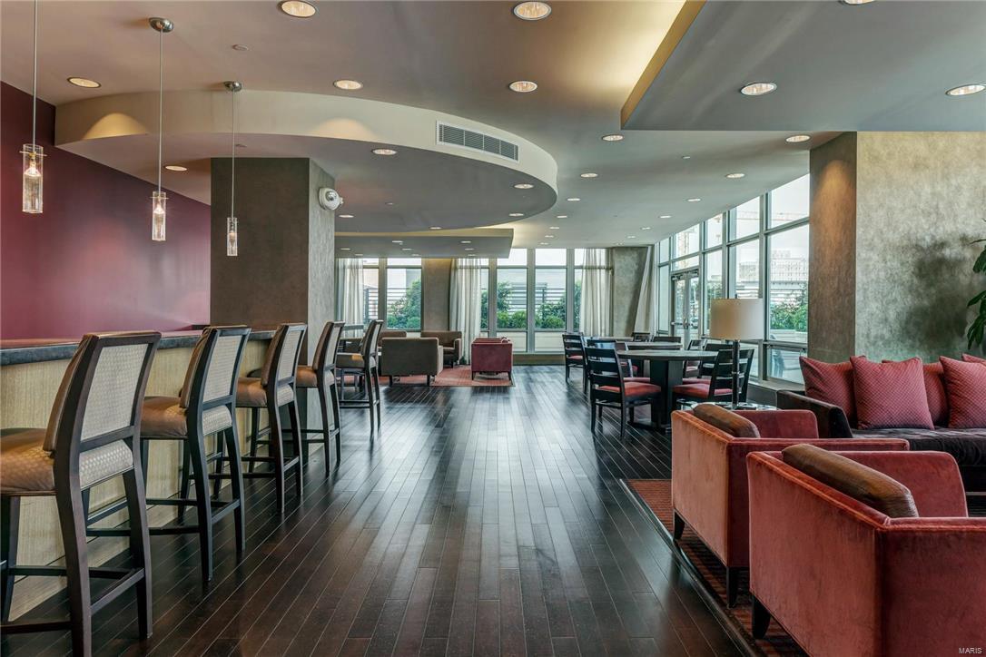 Park East Tower - Residential