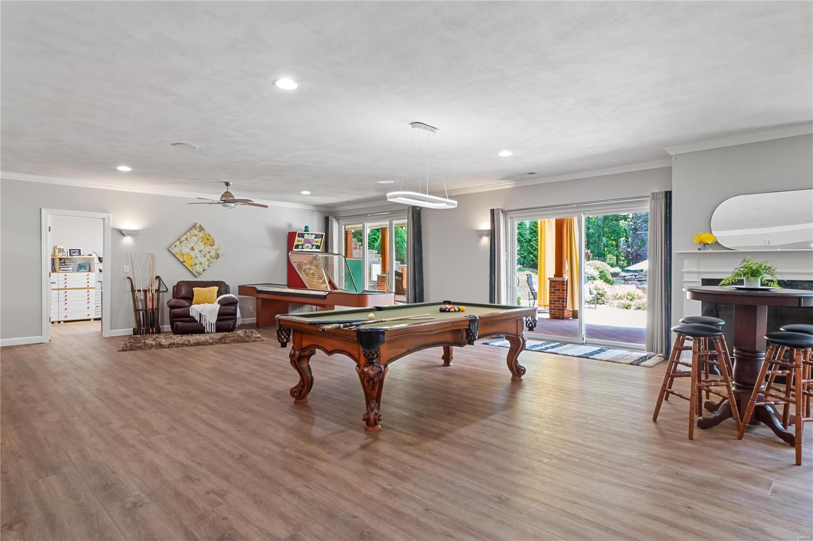 Landings/Far Oaks - Residential