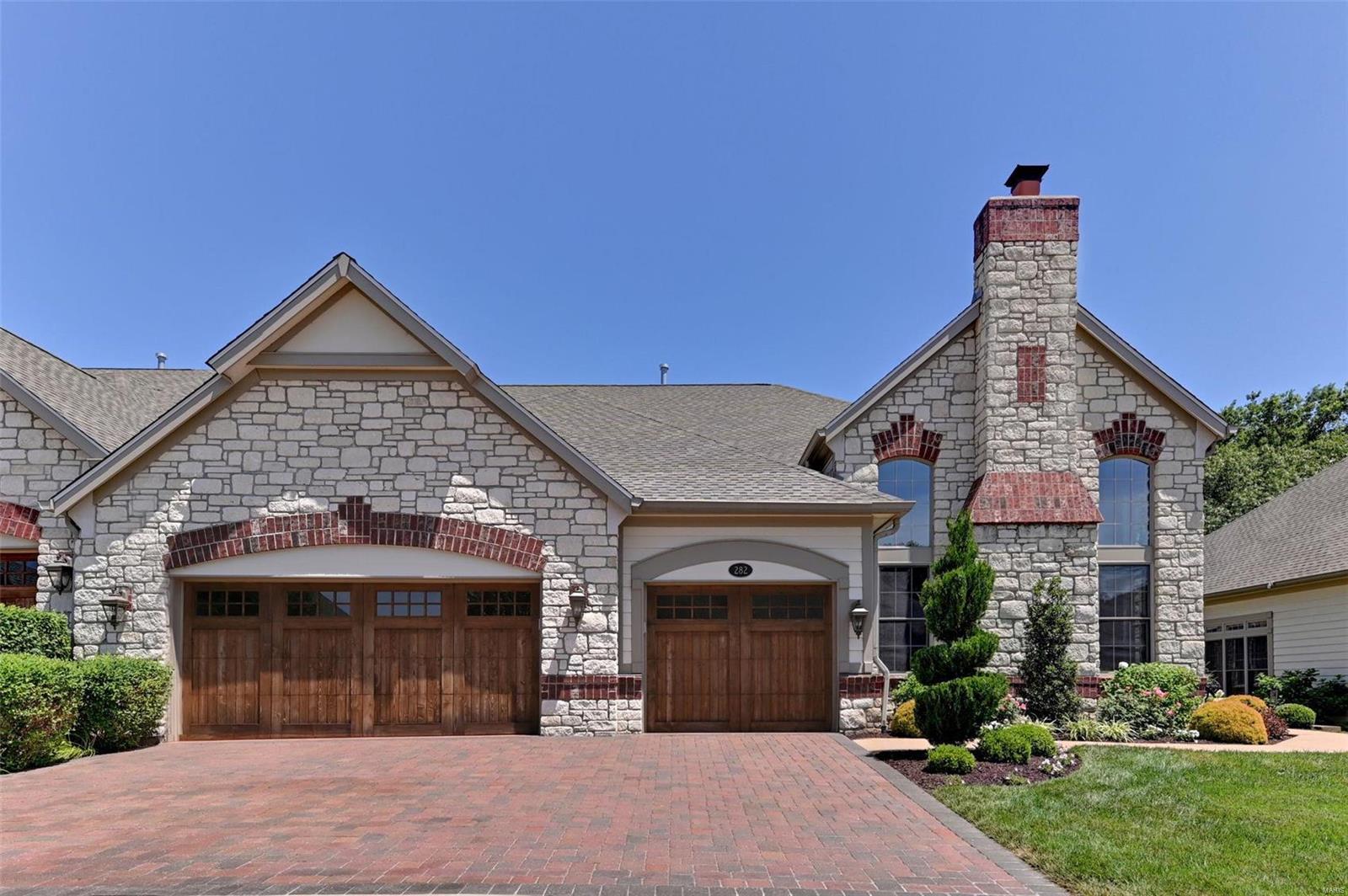 Villas At Meadowbrook - Residential