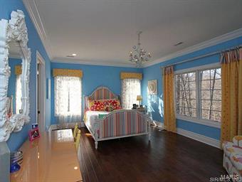 THE LANDINGS AT FAR OAKS - Residential