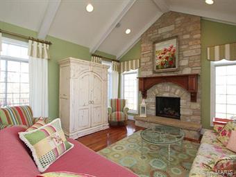 THE LANDINGS AT FAR OAKS - Residential