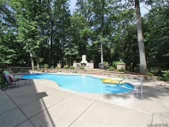 THE LANDINGS AT FAR OAKS - Residential
